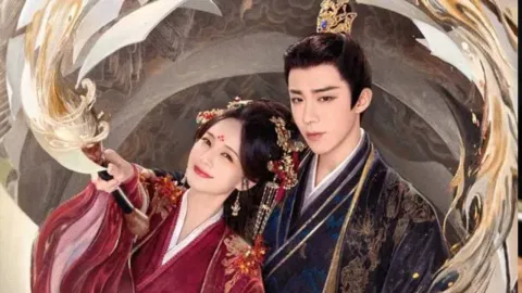 مسلسل حلم في بحر الأحلام A Dream Within a Dream الموسم 1 مترجم